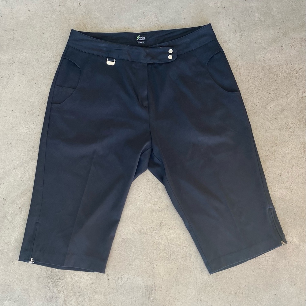Bette & Court Swing Tanya Fit BLACK Golf Shorts / Capris Size 12